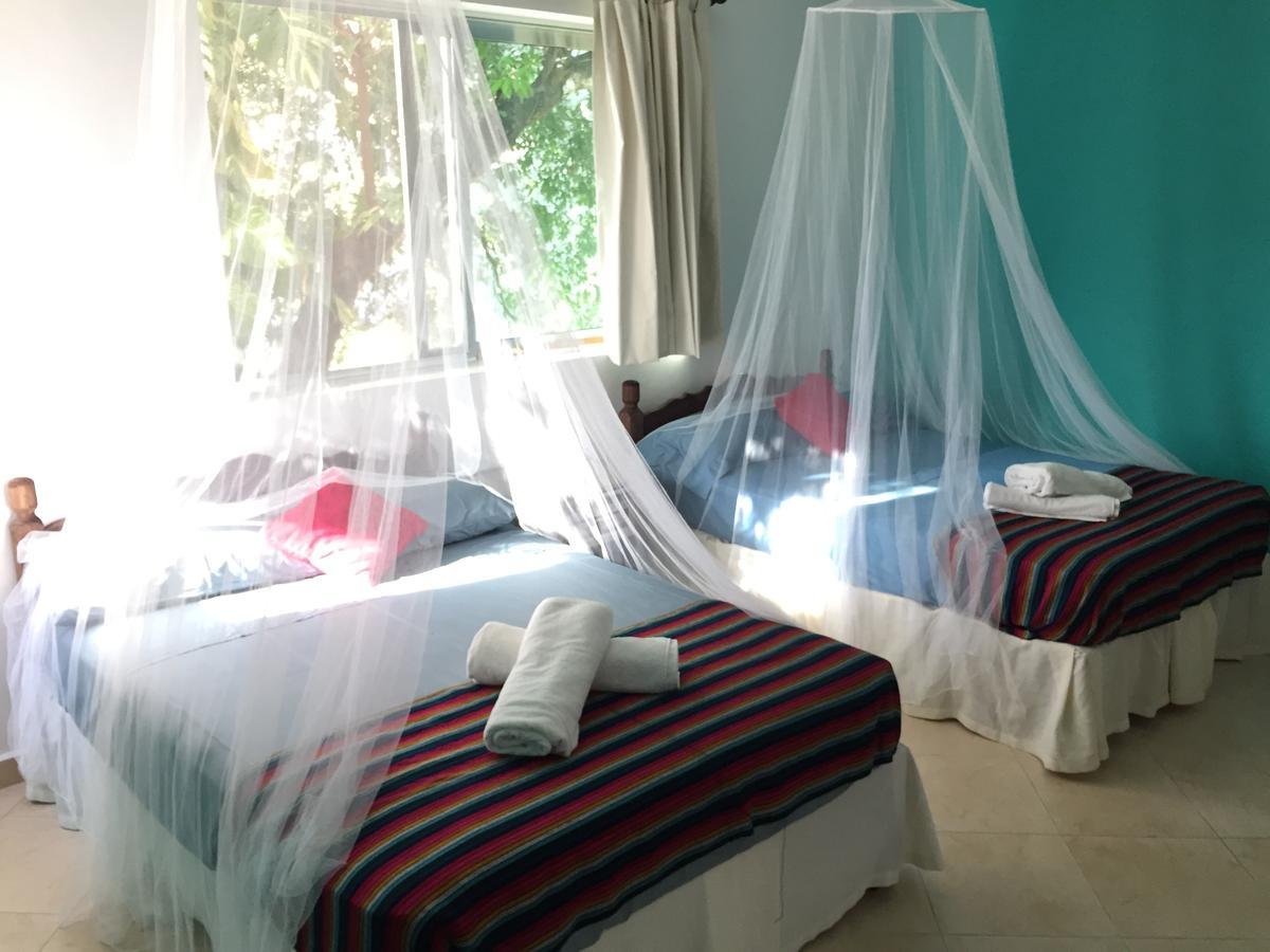 Bed and Breakfast Esquina De La Felicidad De Playacar Playa del Carmen Exterior foto
